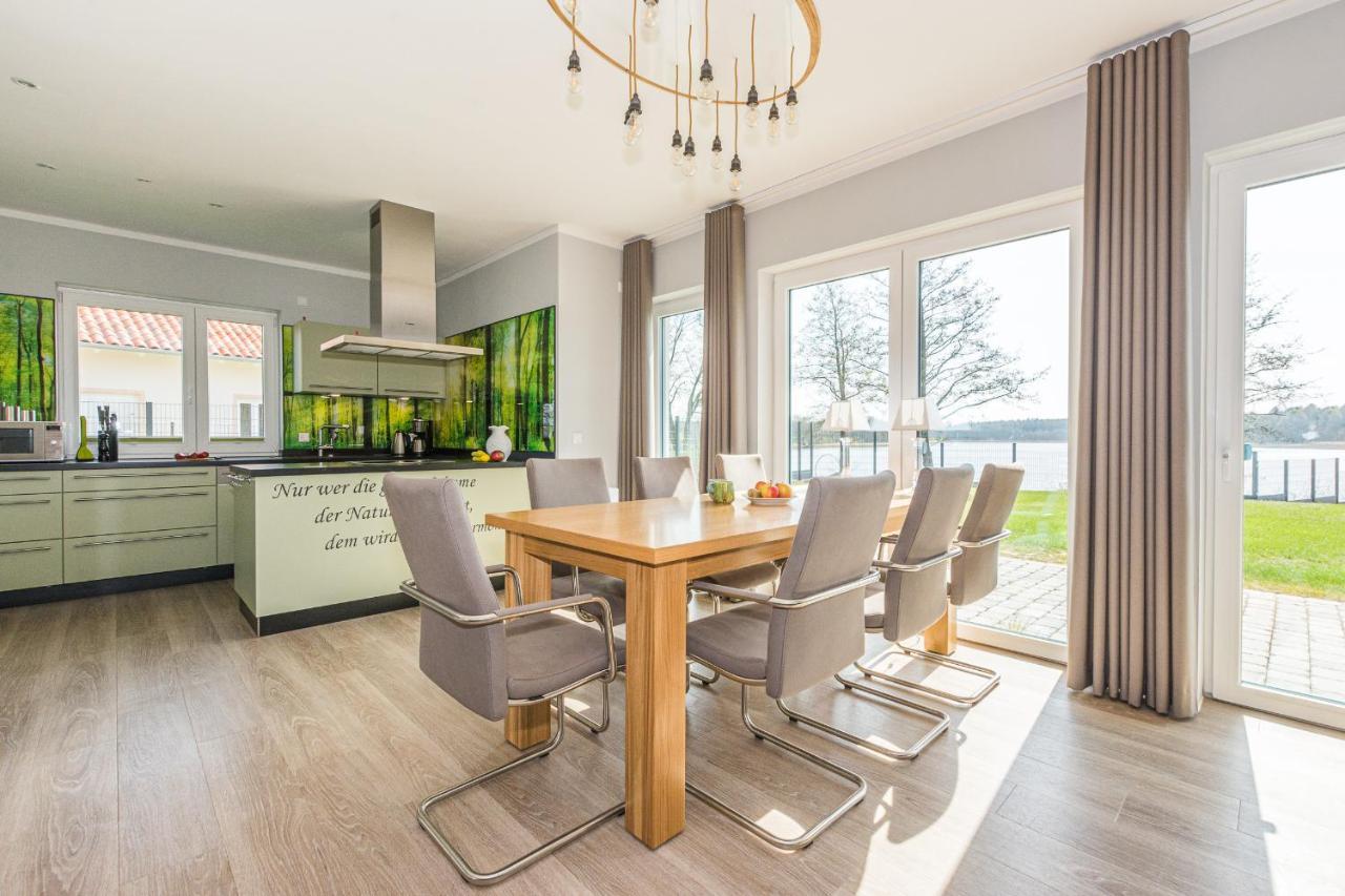 Luxus-See-Domizil Mit Sauna, Kamin Und Boot-130 Qm Fuer 6 Personen クラーコー・アム・ゼー エクステリア 写真