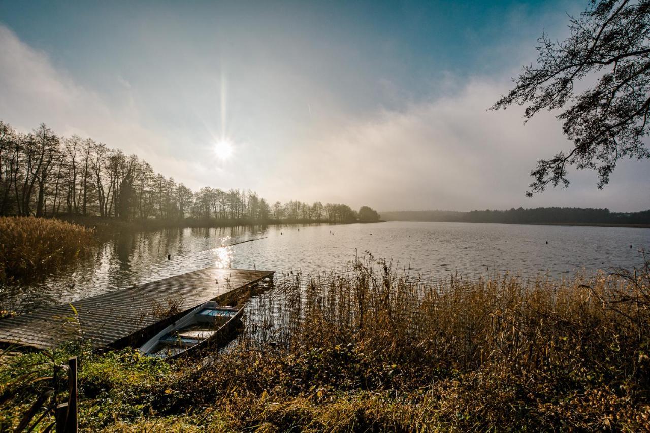 Luxus-See-Domizil Mit Sauna, Kamin Und Boot-130 Qm Fuer 6 Personen クラーコー・アム・ゼー エクステリア 写真