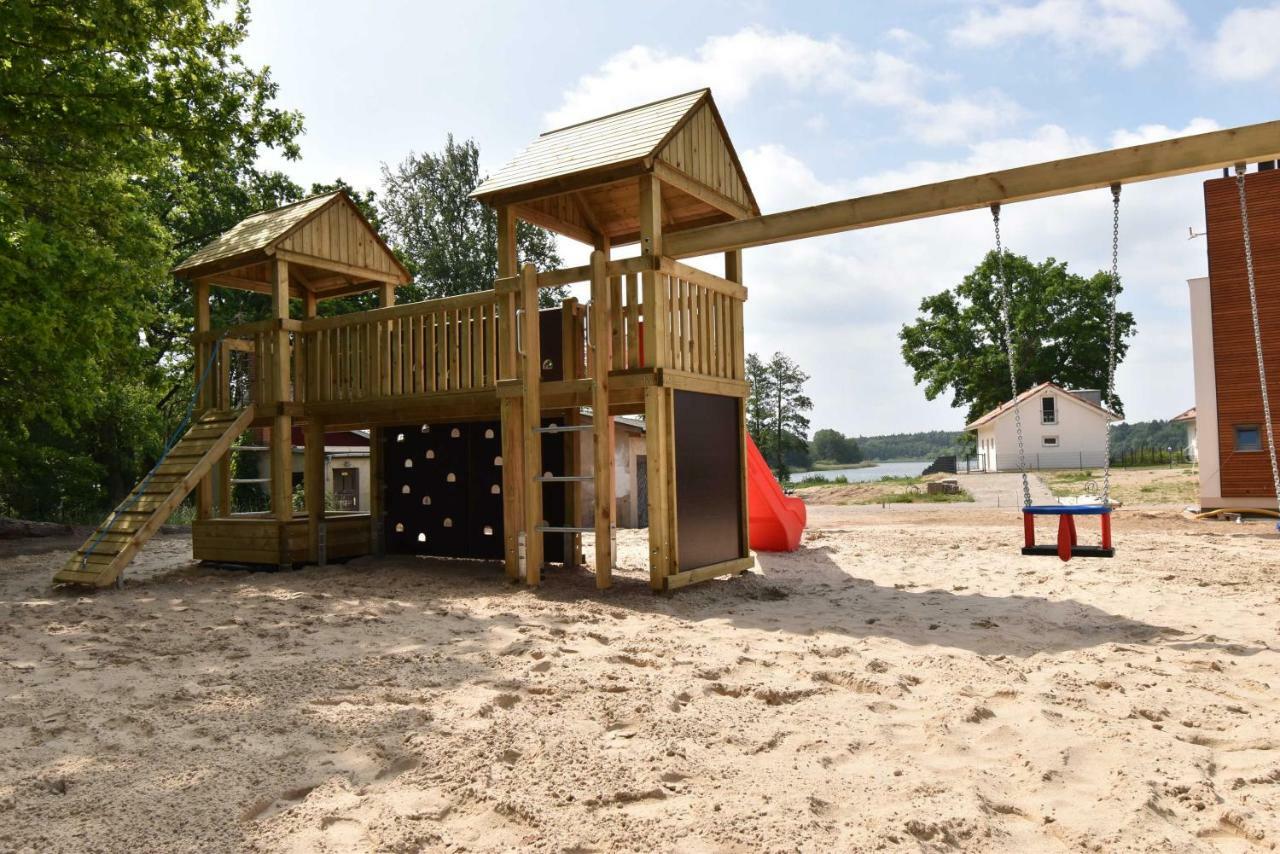 Luxus-See-Domizil Mit Sauna, Kamin Und Boot-130 Qm Fuer 6 Personen クラーコー・アム・ゼー エクステリア 写真