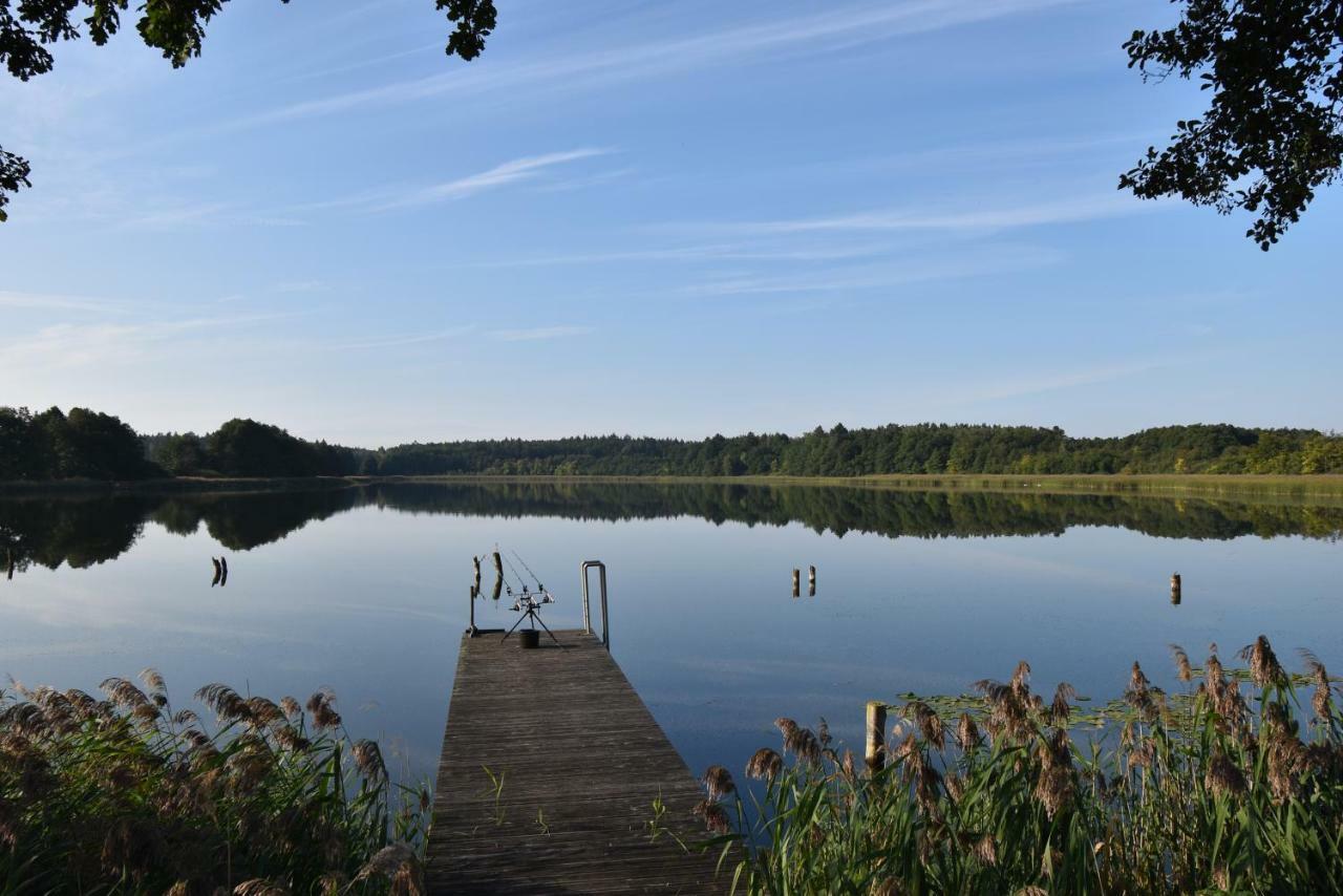 Luxus-See-Domizil Mit Sauna, Kamin Und Boot-130 Qm Fuer 6 Personen クラーコー・アム・ゼー エクステリア 写真